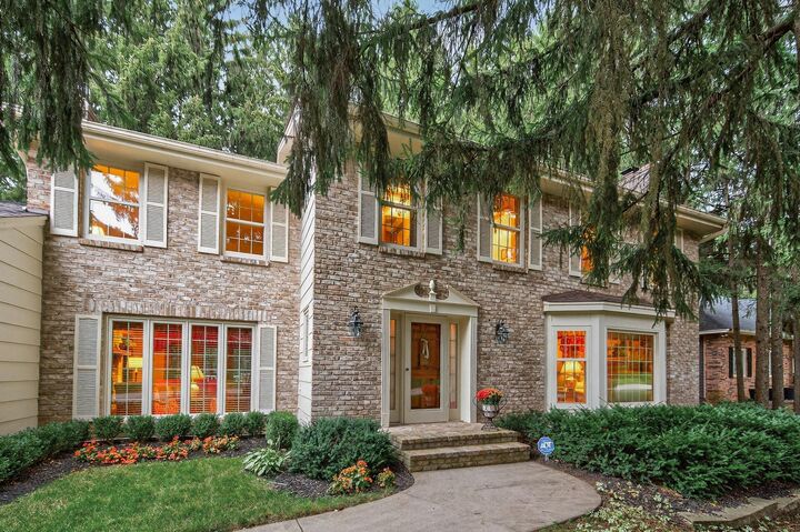 Property Photo:  8138 Somerset Road  MN 55125 