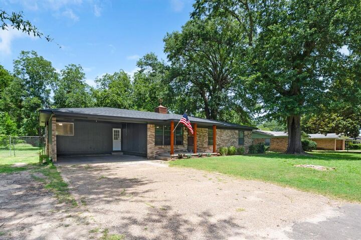 Property Photo:  12864 Morningside Drive  TX 75704 