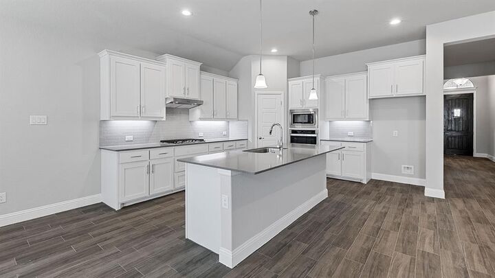 Property Photo:  11405 Treehouse Trail  TX 76247