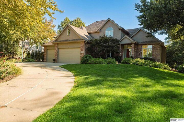 21505 Walnut Street  Elkhorn NE 68022 photo