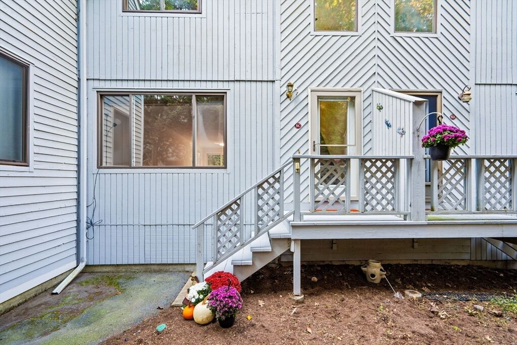 Property Photo: 113 Brigham St 5C MA 01749