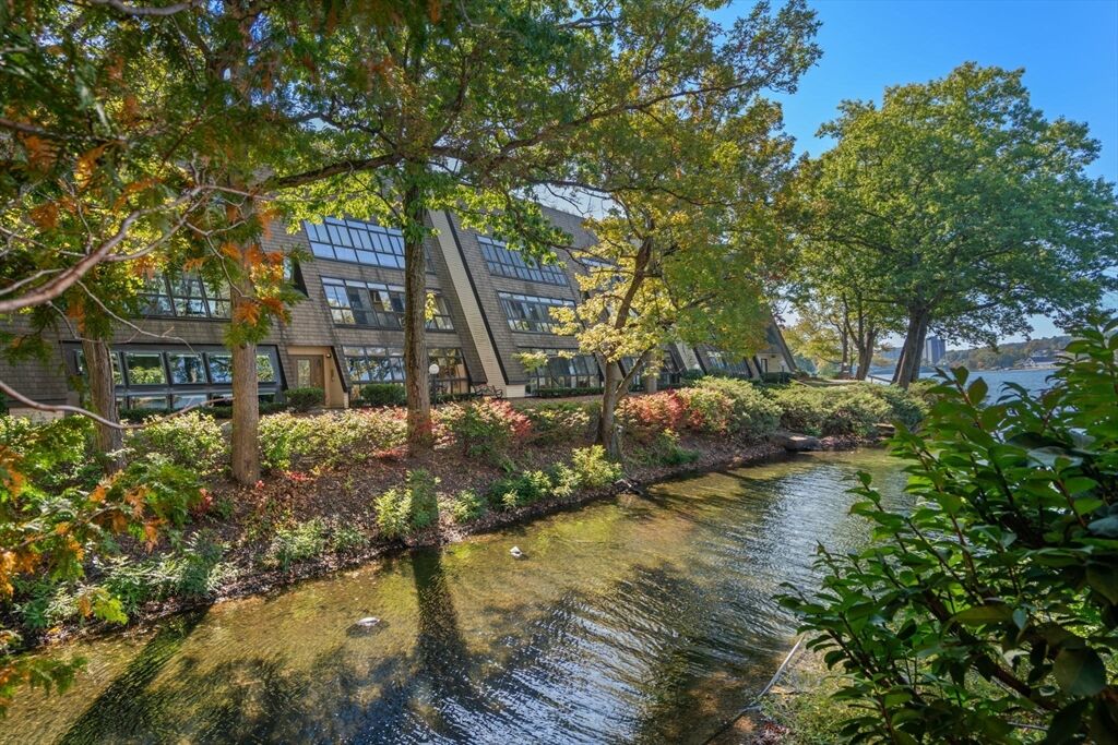 Property Photo: 19 Eaglehead Terrace 2 MA 01545