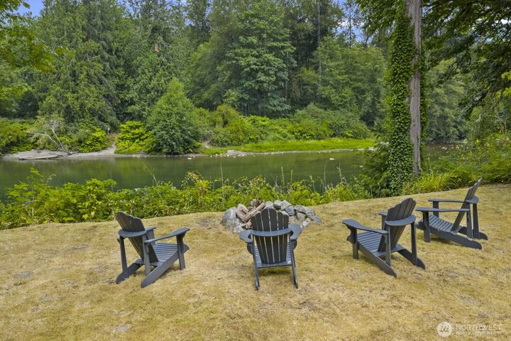 Property Photo: 35611 SE David Powell Road WA 98024