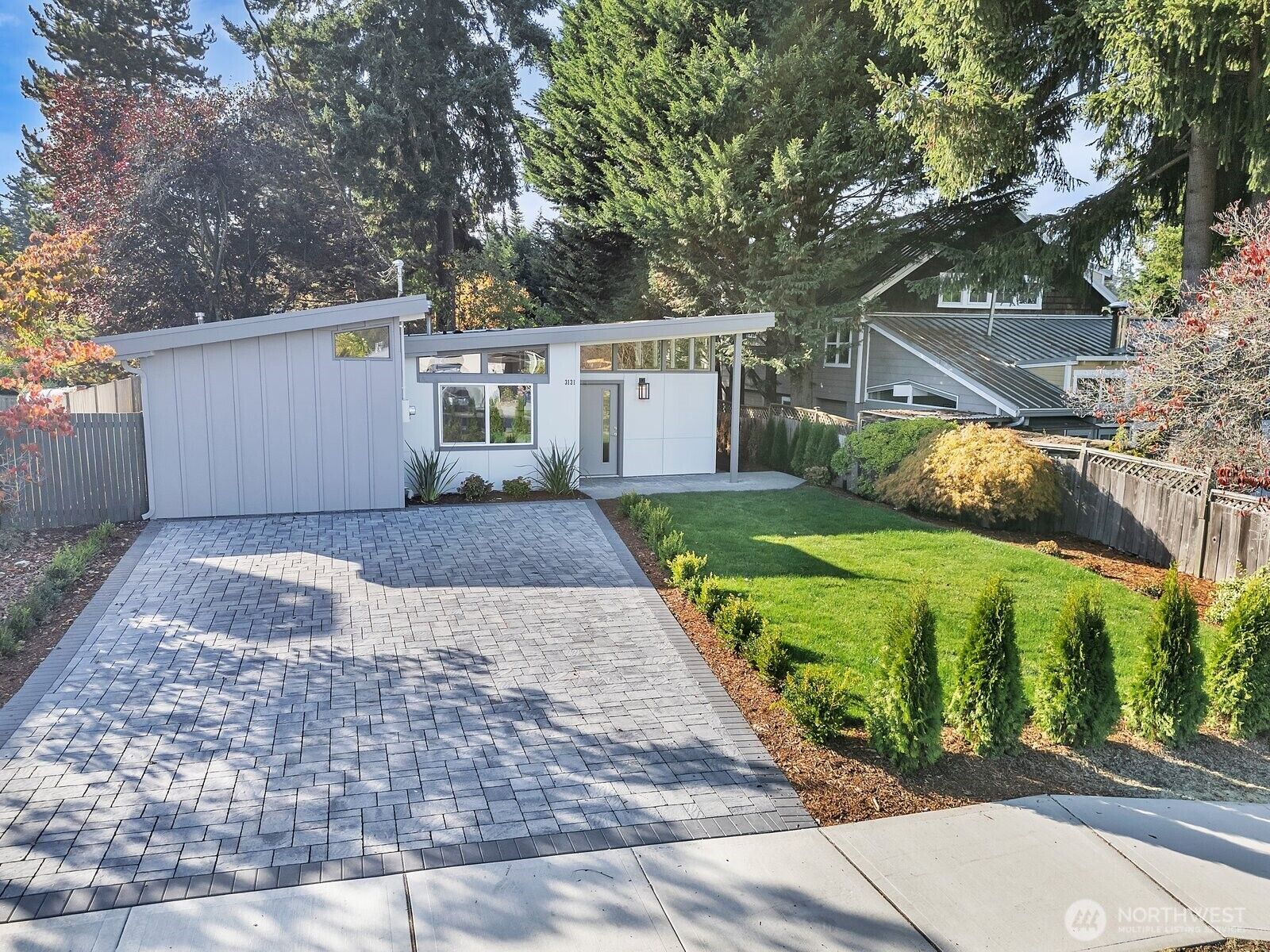 Property Photo: 3131 112th Avenue SE WA 98004