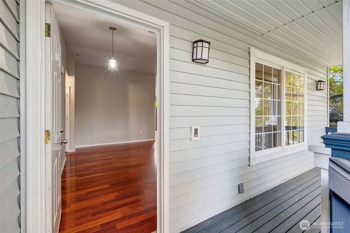 Property Photo:  6026  52nd Street NE  WA 98270 