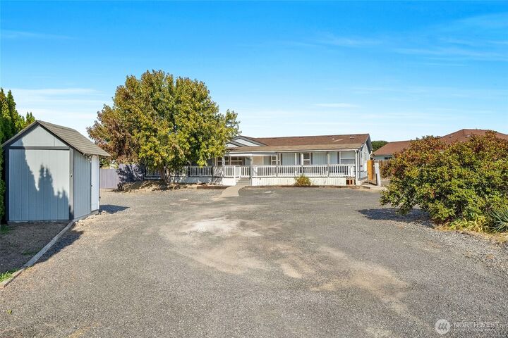 Property Photo:  5426  Crystal Springs Place NE  WA 98837
