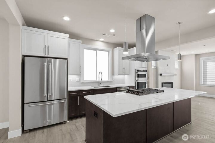 Property Photo:  13283 NE 143rd Court 3  WA 98072 