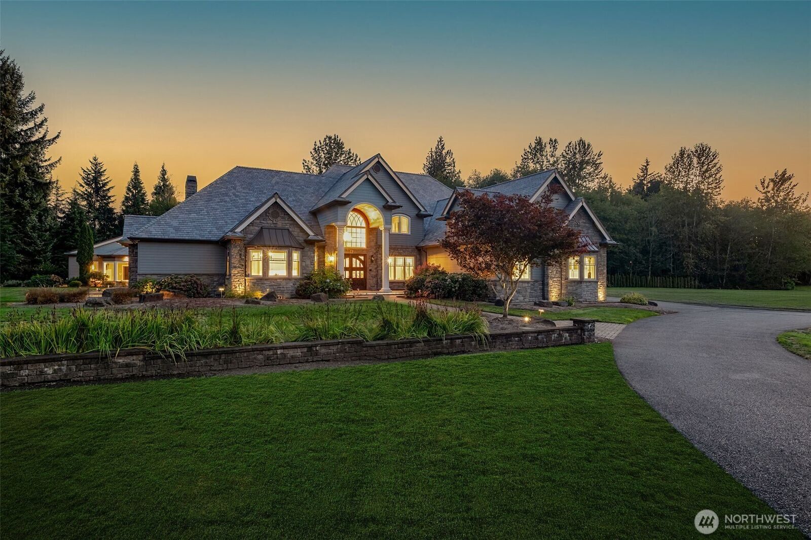 Property Photo:  22029  238th Place SE  WA 98038