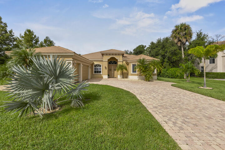 Property Photo: 8300 SW Cattleya Drive FL 34997