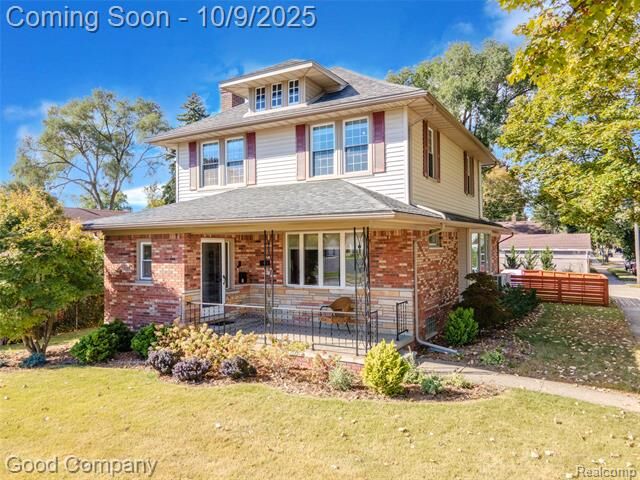 Property Photo:  202 S Campbell Road  MI 48067 