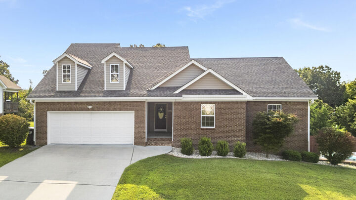 Property Photo: 150 Home Place Court SE TN 37323