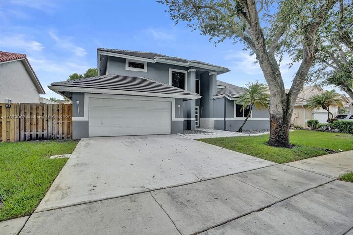 Property Photo: 1321 SW 102nd Ave FL 33025