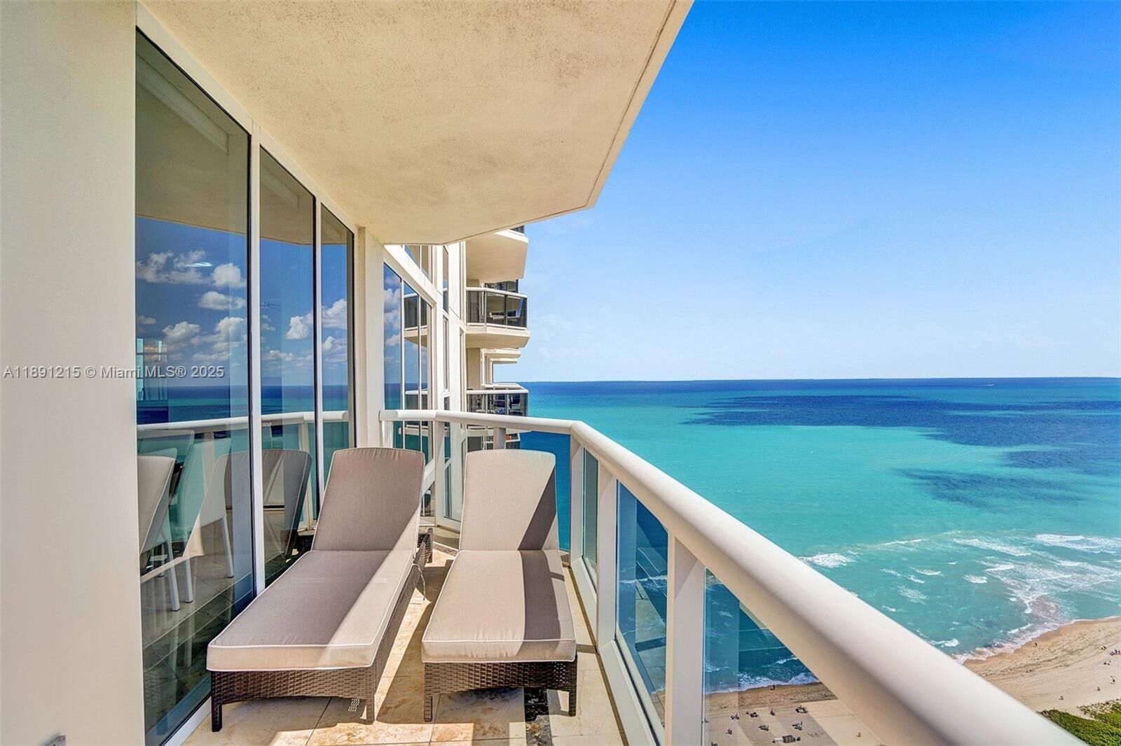 Property Photo:  4779 Collins Ave 3705  FL 33140 