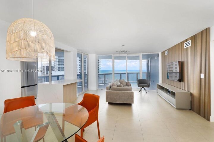 Property Photo:  6301 Collins Ave 1608  FL 33141 