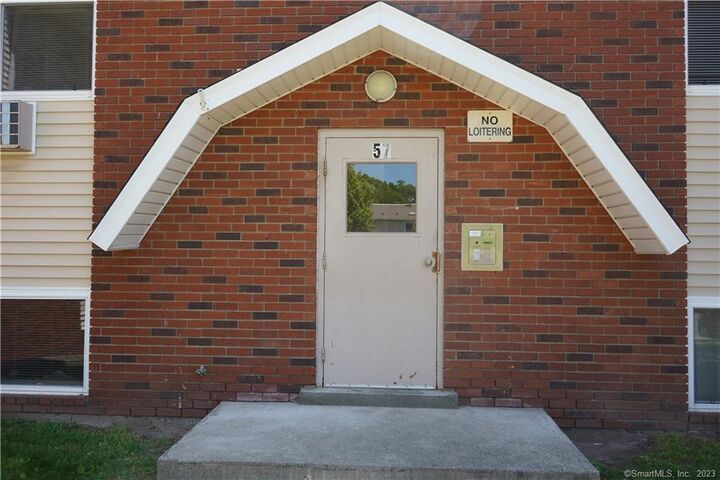 Property Photo: 57 Glade Street A2 CT 06516