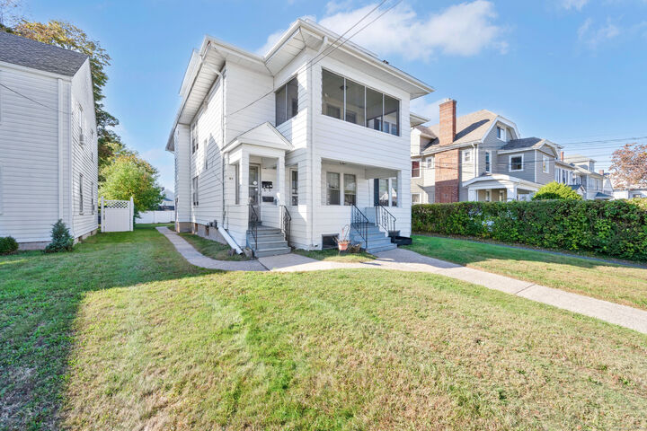 Property Photo:  91 Maplewood Avenue 3  CT 06119