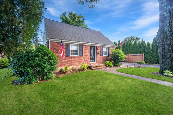 143 Redstone Street  Bristol CT 06010 photo