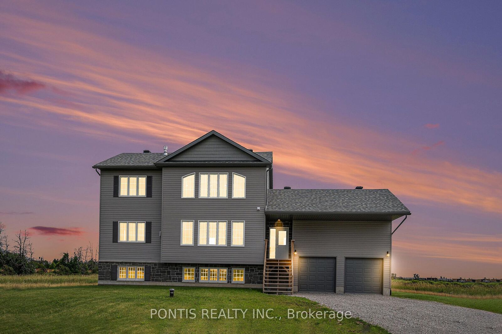 Photo de la propriété: 491 Sturgess Road ON K7A 4S7