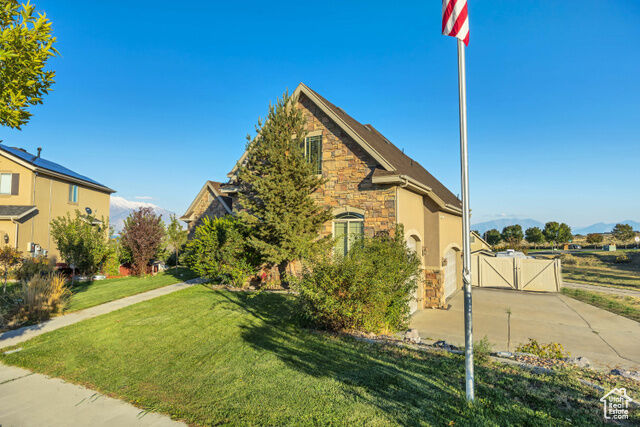 Property Photo: 2868 S Cottontail Loop UT 84045