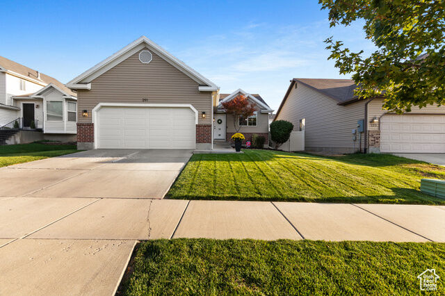 Property Photo: 291 W Bubbling Brook Ln UT 84020