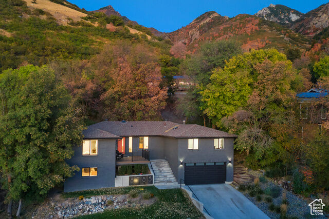 Property Photo: 8755 S Kings Hill Dr Dr UT 84121