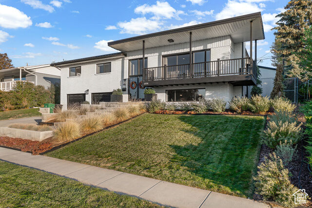 Property Photo: 2378 E Camino Way UT 84121