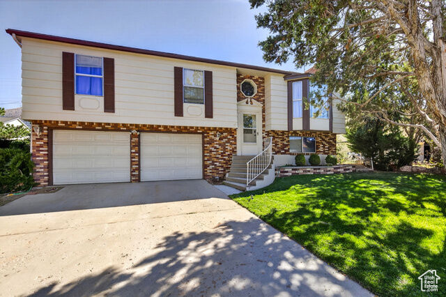 Property Photo:  1207 W Cedar Knolls S  UT 84720 