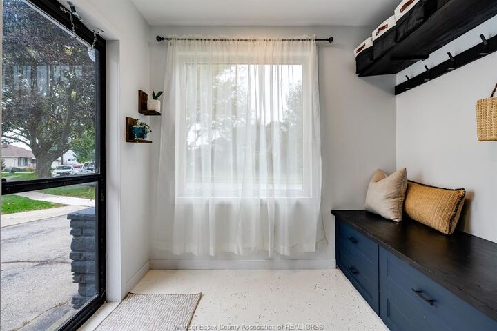 Property Photo: 85 Orange St ON N8H 1R1