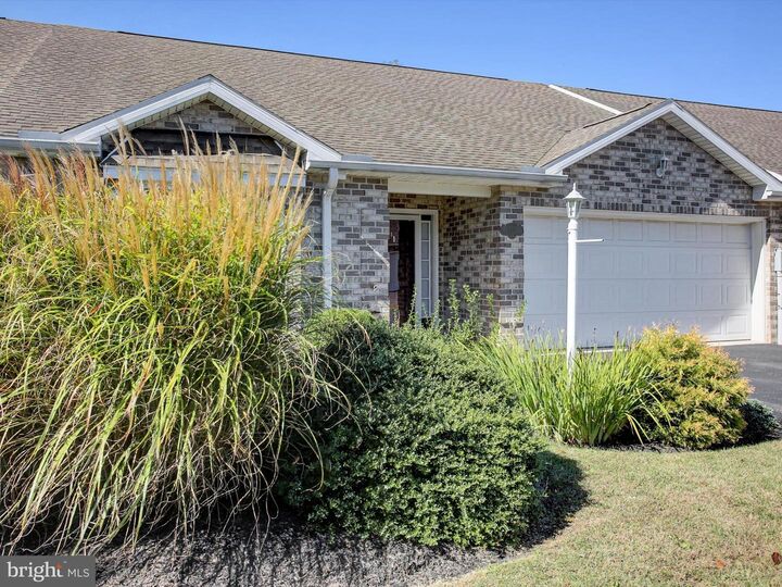 Property Photo: 602 Brookview Drive PA 17225