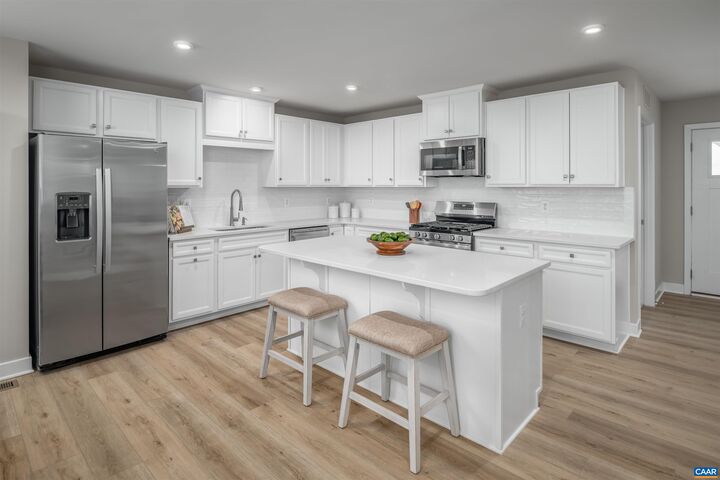 Property Photo: 5165 Lazy Branch Ln VA 22947