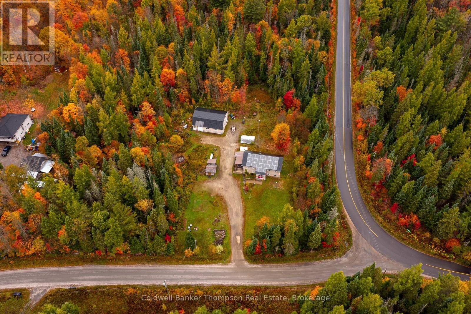 Property Photo: 20 Wolf Paw Road ON P0B 1M0