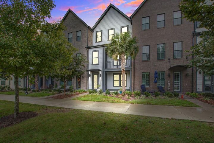 1560 Hancock Street # 4 B-4  Mount Pleasant SC 29464 photo