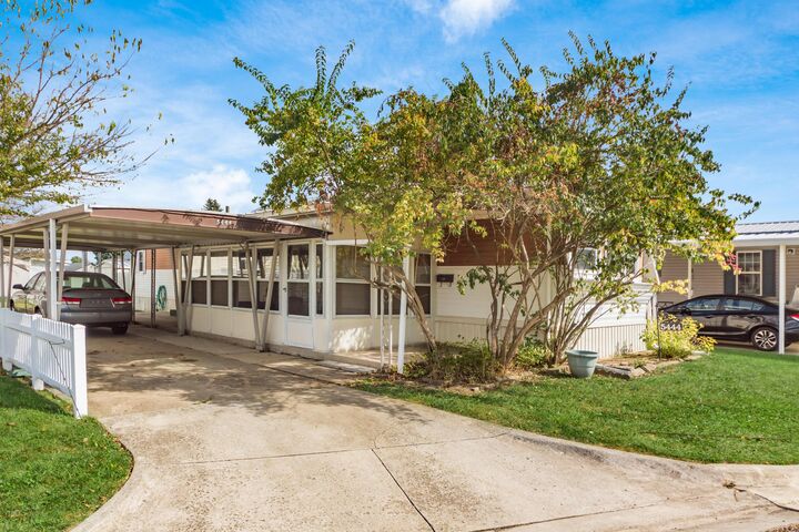Property Photo:  5444 Carson City Lane  OH 43016 