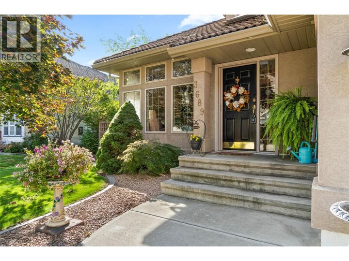 Property Photo:  3689 Navatanee Drive  BC V2H 1S1 