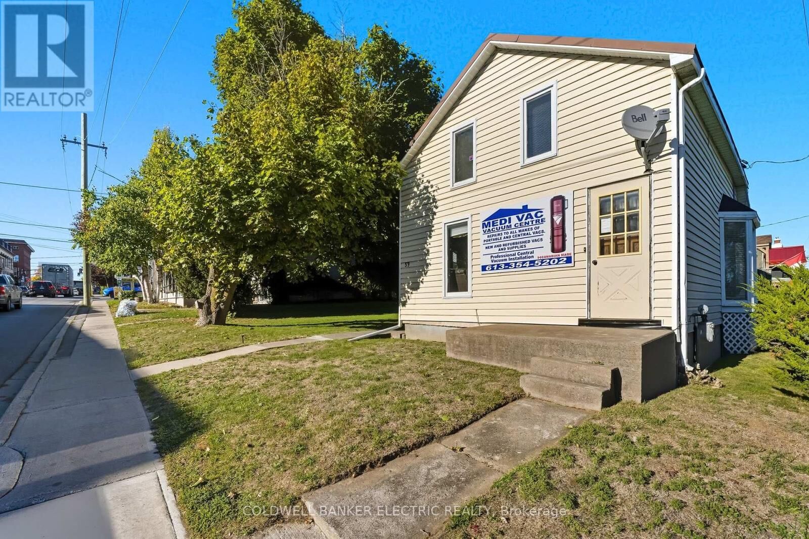 Photo de la propriété:  59 Centre Street North  ON K7R 1M8 