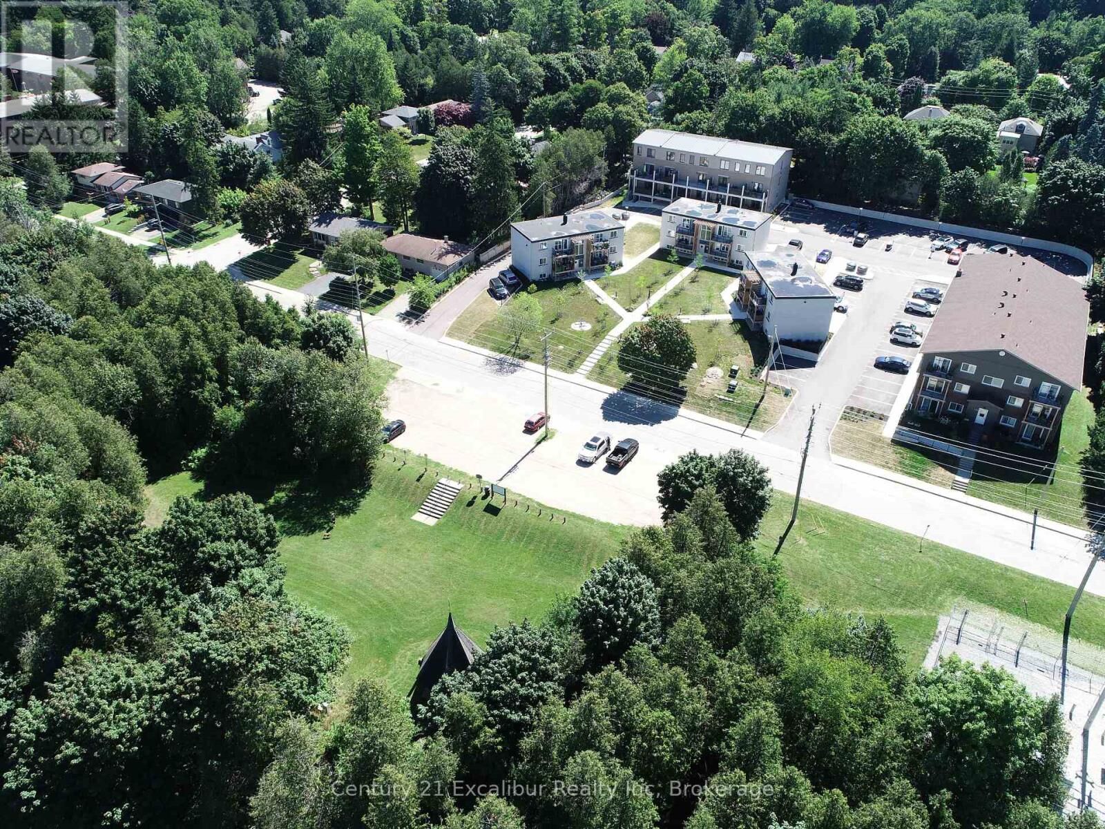 Property Photo: 320 Queen Street East 9 ON N1M 1T4