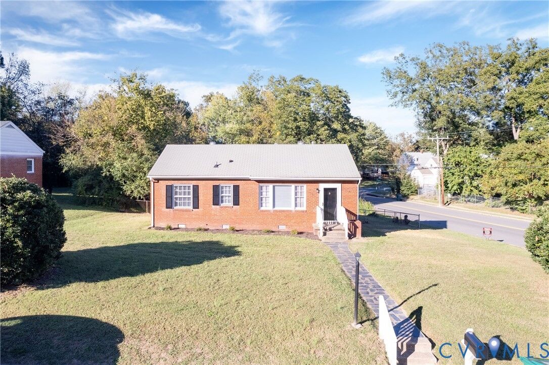 Property Photo:  1818 Lyndover Road  VA 23222 