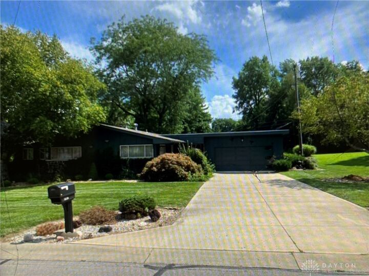 5420 Savina Avenue  Clayton OH 45415 photo