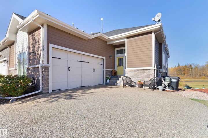 Property Photo: 51101 Rge Road 222 334 AB T8C 1G9