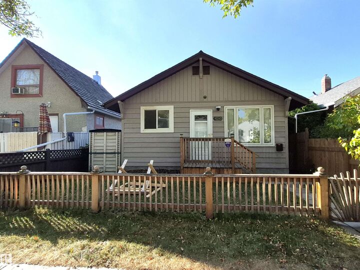 Property Photo: 11240 94 Street NW AB T5G 1G9