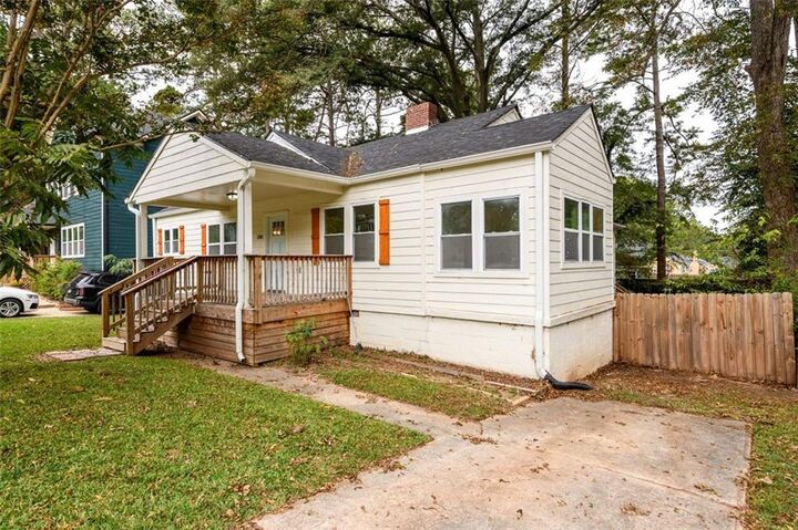 Property Photo: 1285 Avon Avenue SW GA 30310