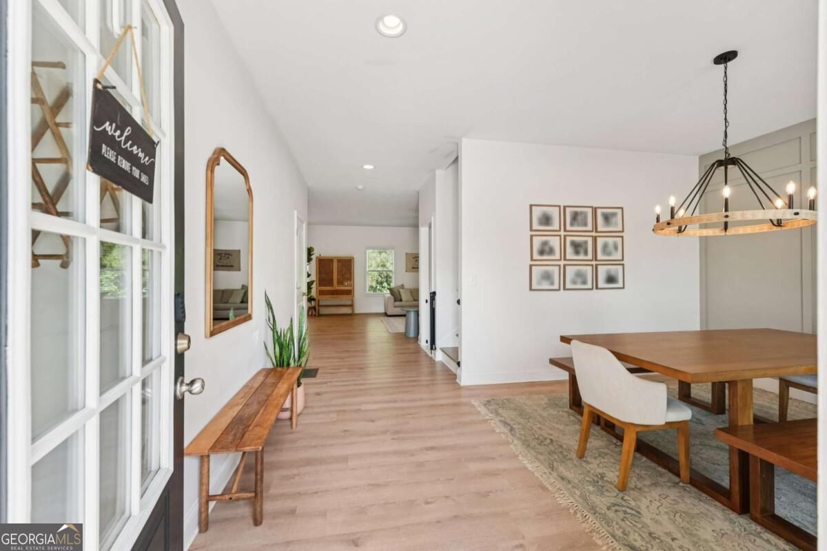 Property Photo: 621 Stonehurst Lane GA 30114