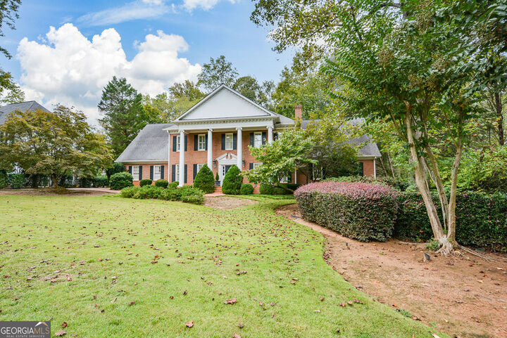Property Photo:  1640 Lazy River Lane  GA 30350 