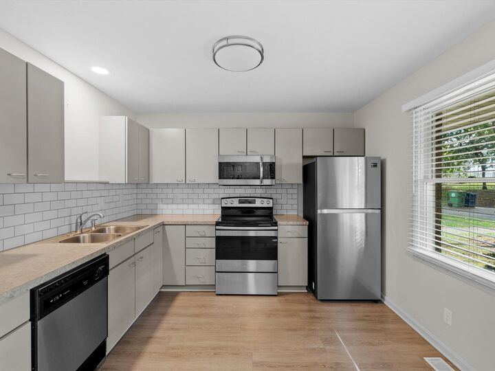 Property Photo: 2127 Augusta Dr Unit C KY 42420