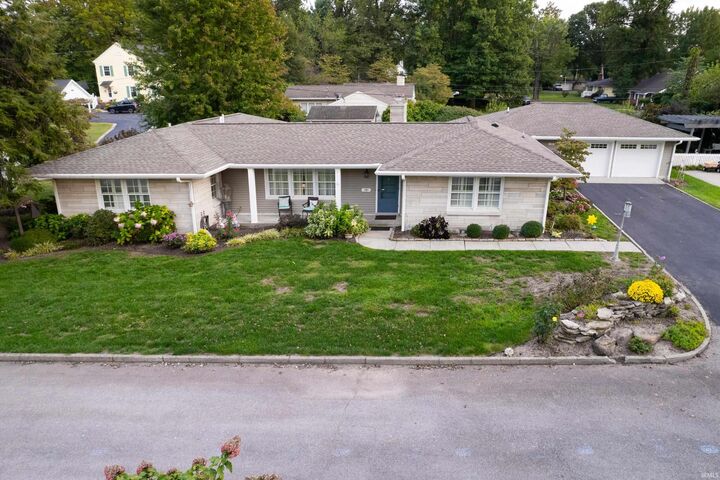 2545 Grandview Drive  Vincennes IN 47591-7591 photo