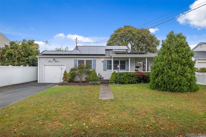 Property Photo: 1212 12th Street NY 11704