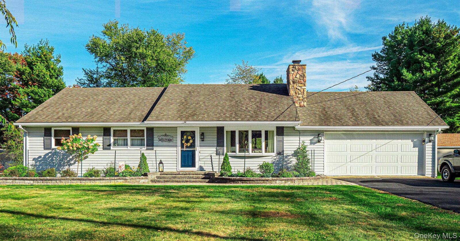 Property Photo: 7 Sanfordville Road NY 10990