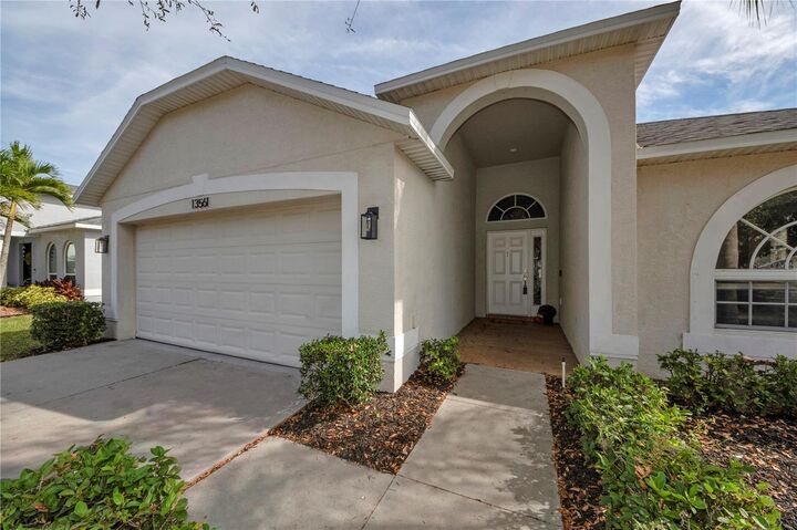 Property Photo:  13561 Fladgate Mark Drive  FL 33579 