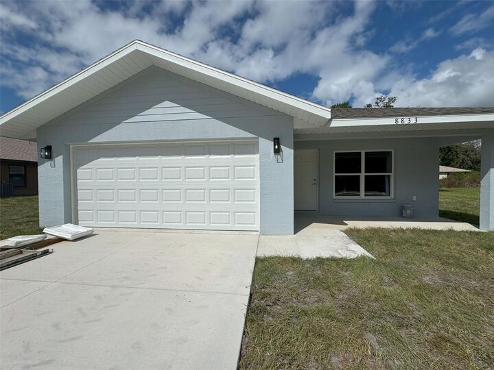 Property Photo: 8833 E Albertson Court FL 34436