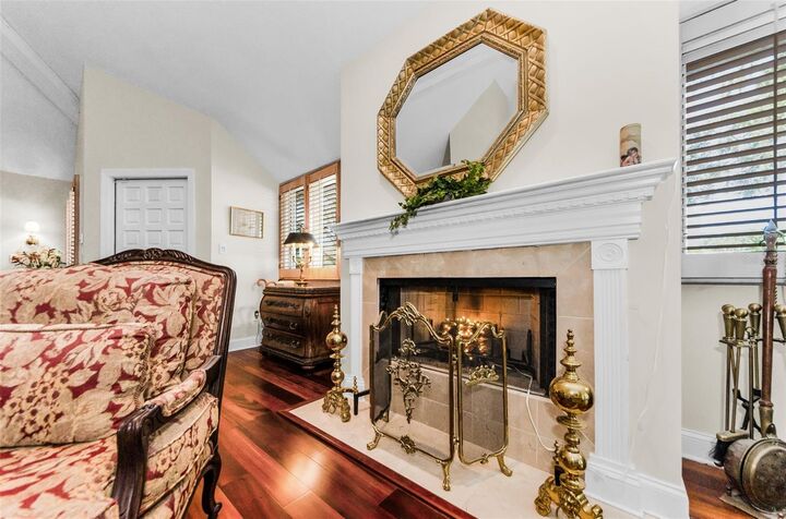 Property Photo: 10425 Longwood Drive FL 33777